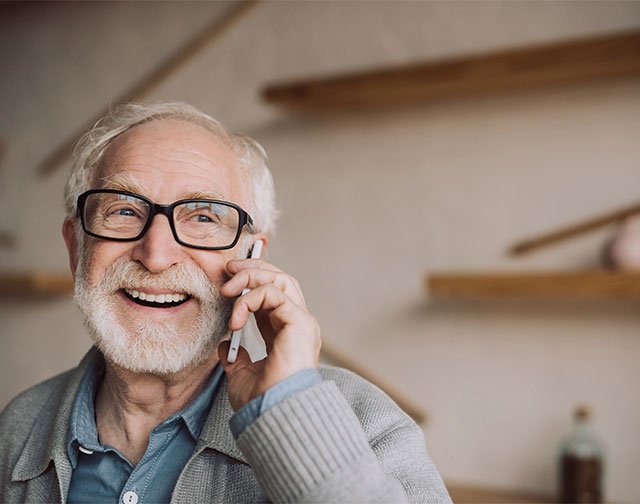 シニアへの電話応対でオペレーターが意識すべきポイントとは？