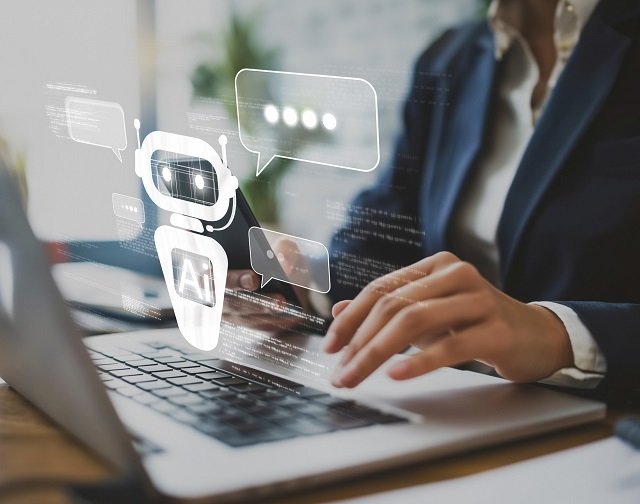 対話型AIの導入メリットやカスタマーサービスでの活用例を詳しく解説
