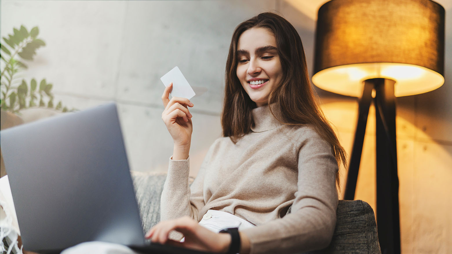 ロイヤルカスタマーはコンタクトセンターが育てる！【前編】実態調査から考えるロイヤルカスタマー獲得のヒント