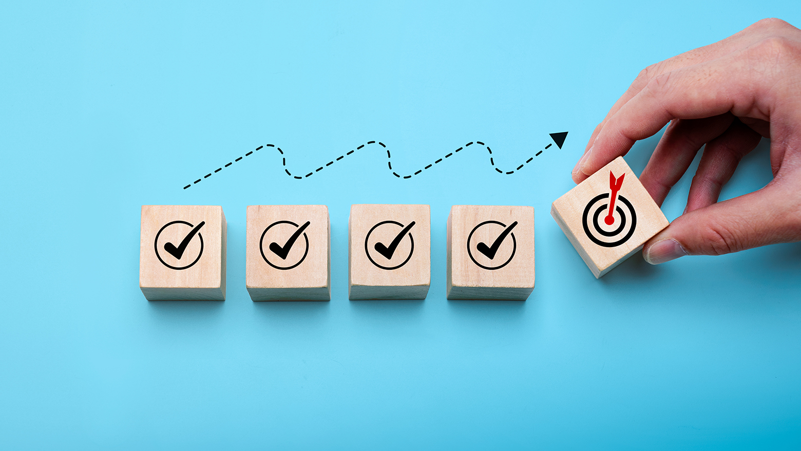 顧客管理システム（CRM）を選ぶ4つのポイント