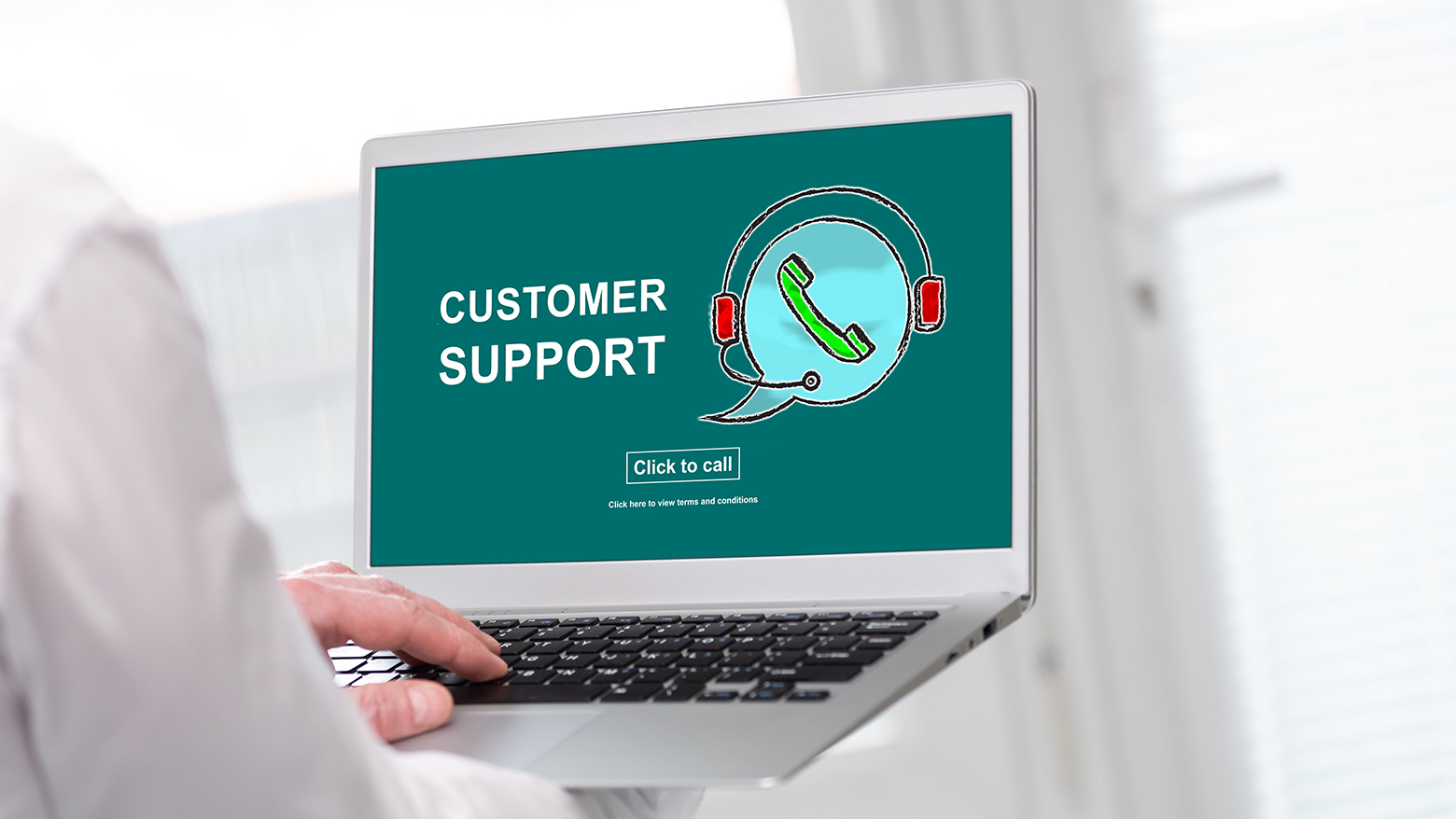 カスタマーサポートツールとは？必要性やメリット・デメリット・選び方を解説